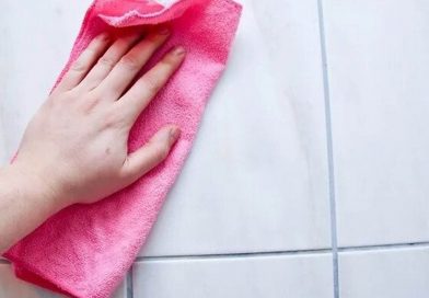 نحوه حذف باقی مانده صابون از کاشی