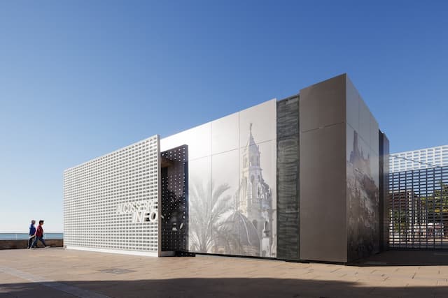 ۶×۲۸.۵ cm Porcelain Tiles: A Stylish and Durable Choice for Building Facades