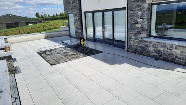 Defy the Elements: Discover Porcelain Ceramics with Superior Water Resistance for Your Outdoor Oasis