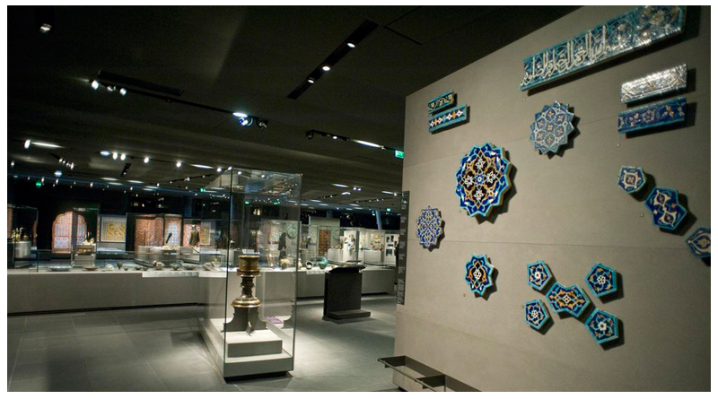 کاشی ایرانی موزه لوور 