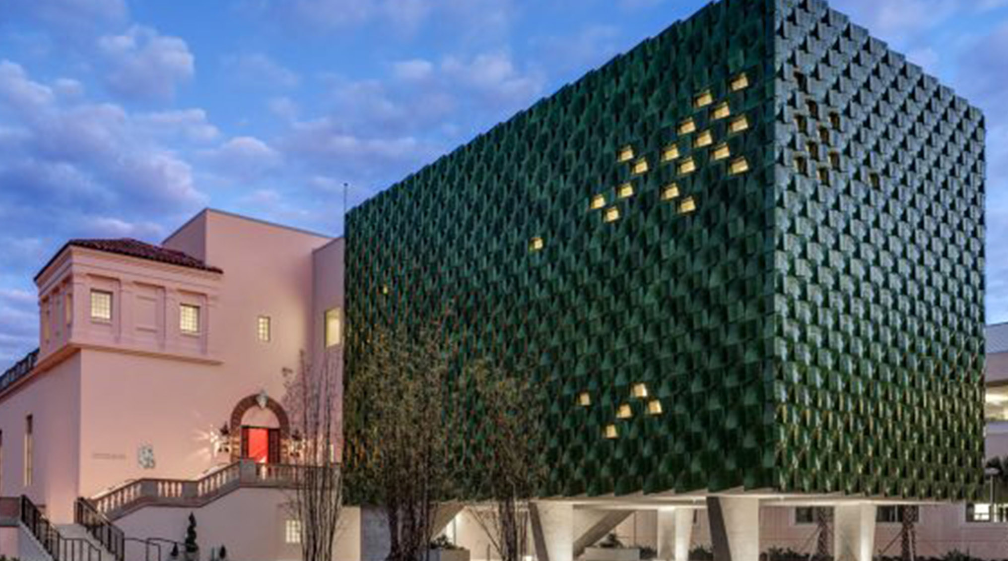 موزه فلوریدا و روکش کردن نمای سرامیک سبز