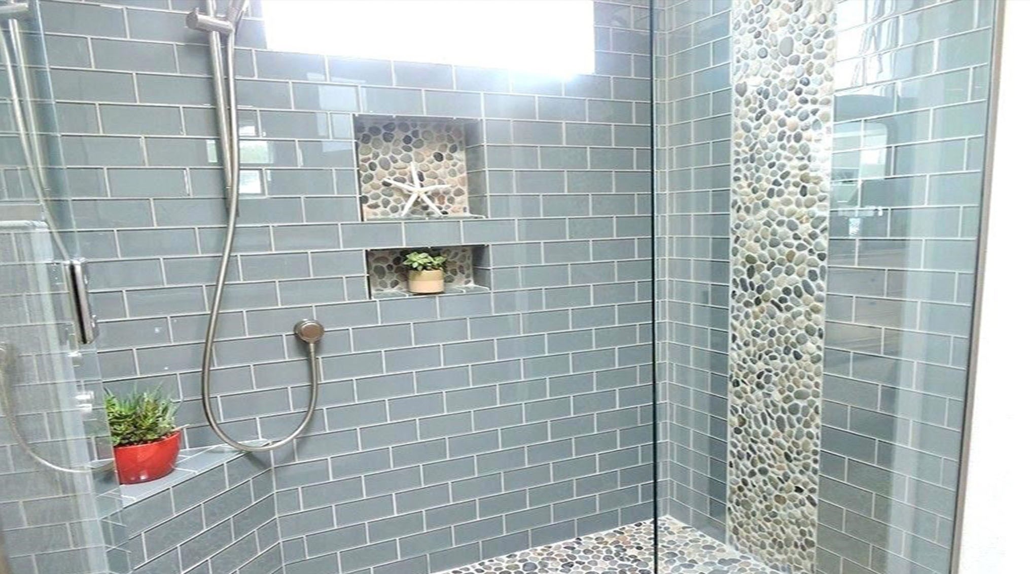 انواع دیوارپوش ضد آب در حمام و سرویس بهداشتی