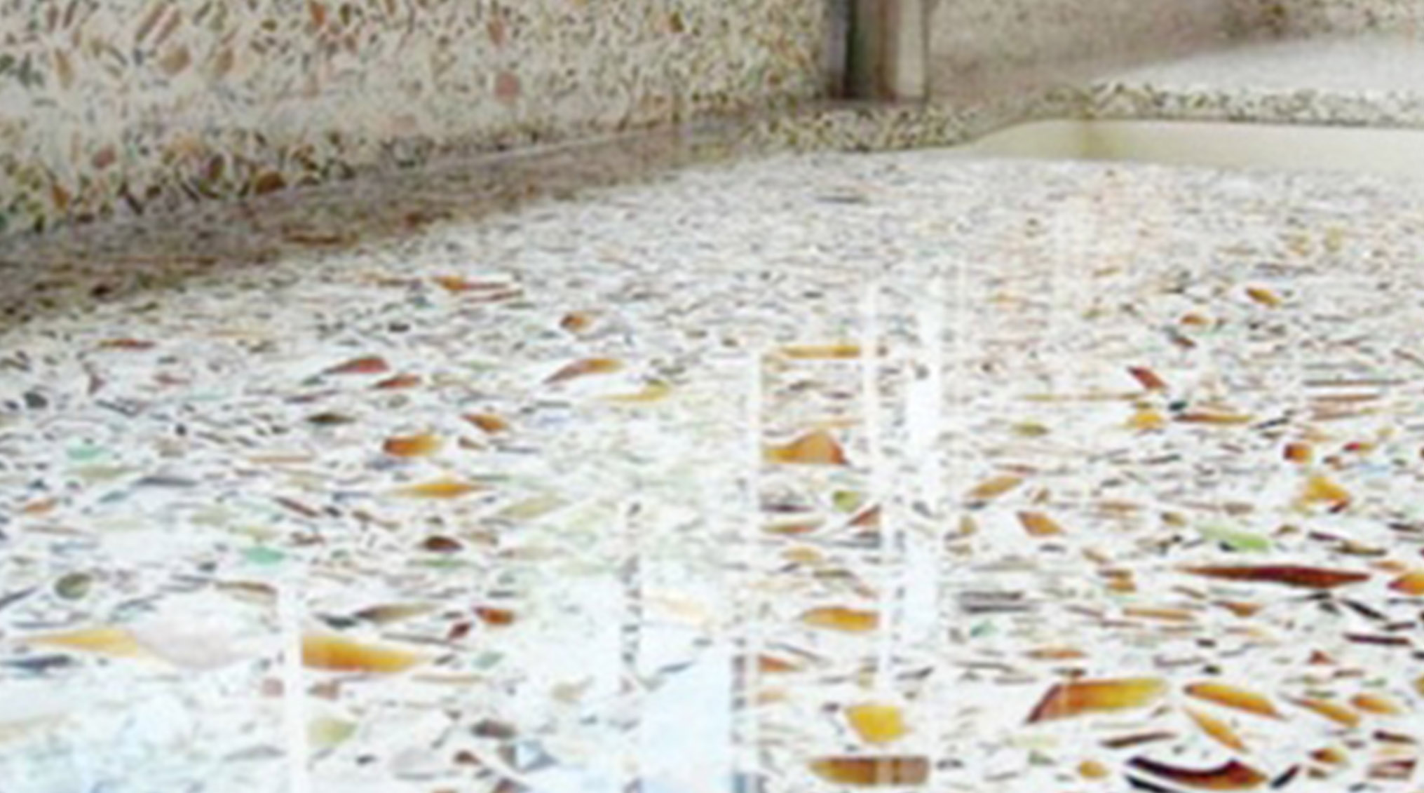 شیشه‌های ضایعاتی منبعی برای تولید کاشی‌ سبز